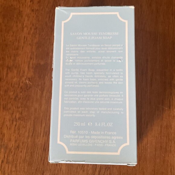 Givenchy Tartine Et Chocolate Ptisenbon Soap Soap Foam Soap 250ml - Picture 8 of 8